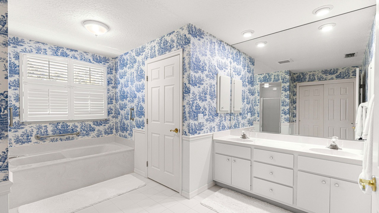 Photo of Bathroom in Fellowship