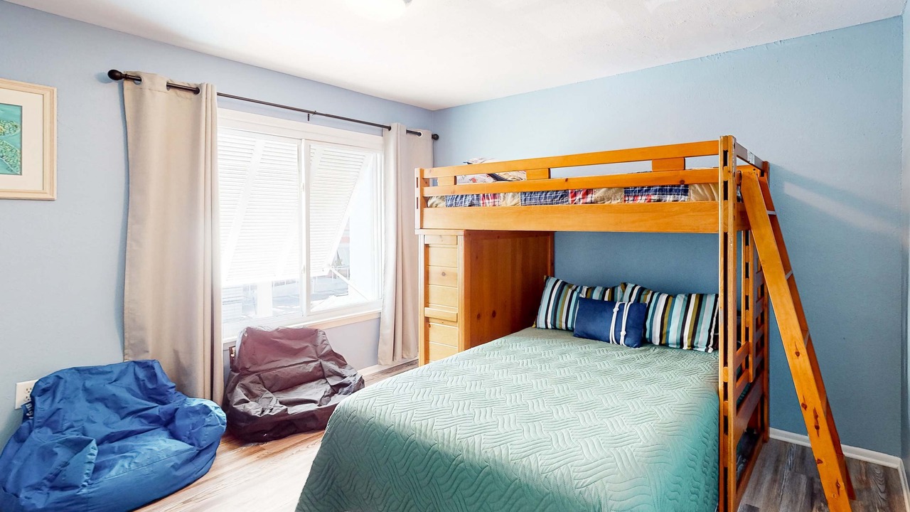 Photo of Bedroom in Bayview