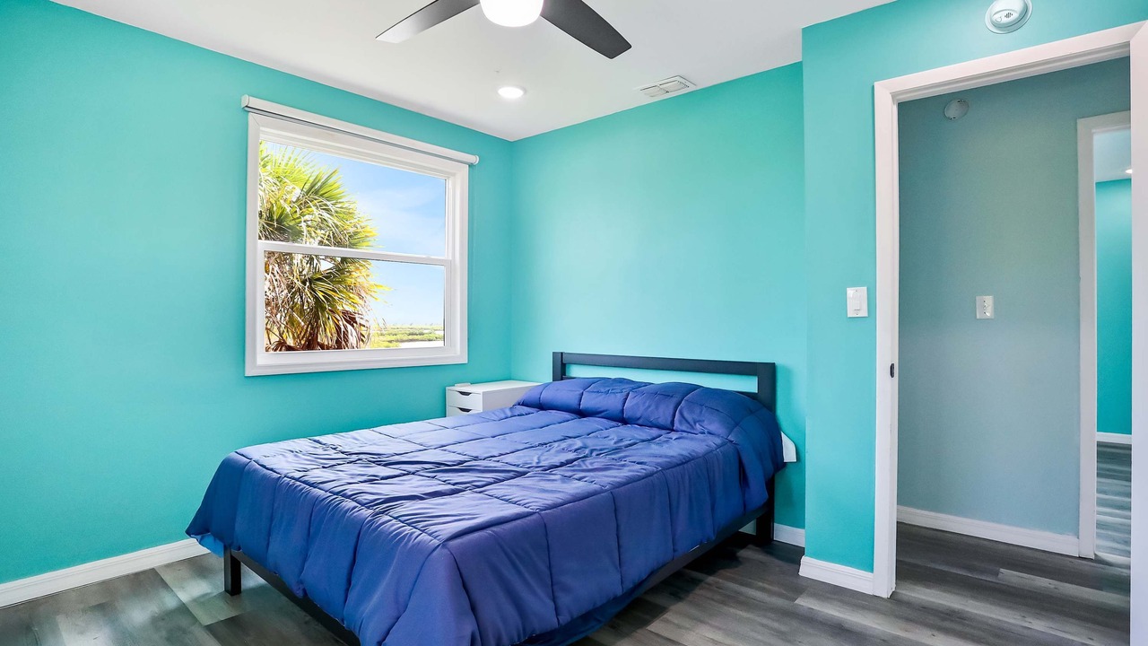 Photo of Bedroom in Pine Island