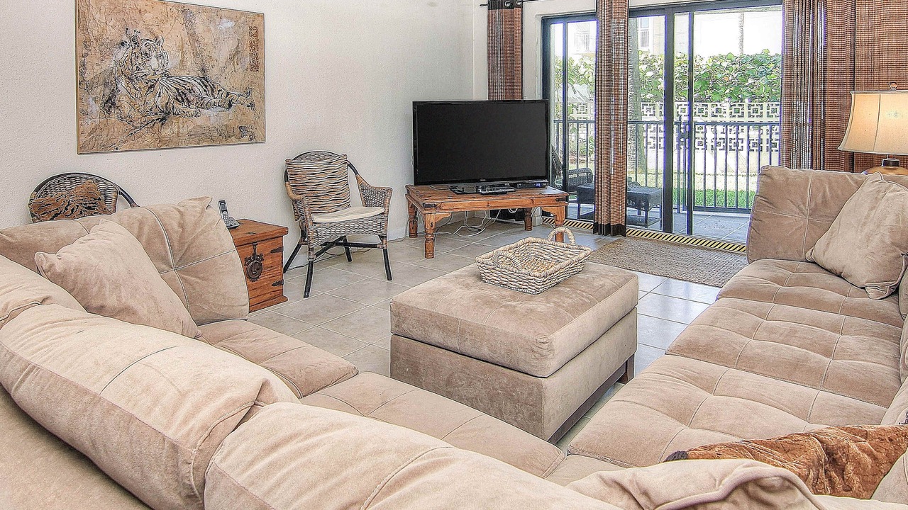 Photo of Livingroom in Belleair Beach