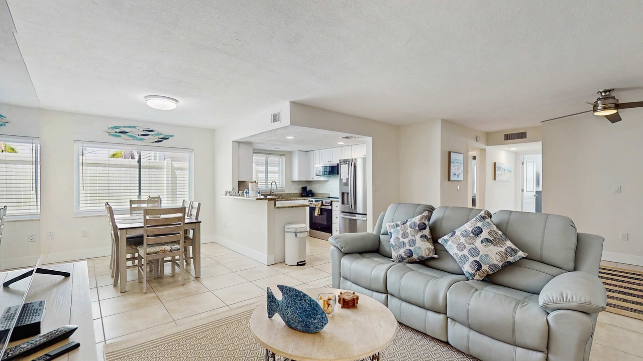 Photo of Livingroom in St. Pete Beach