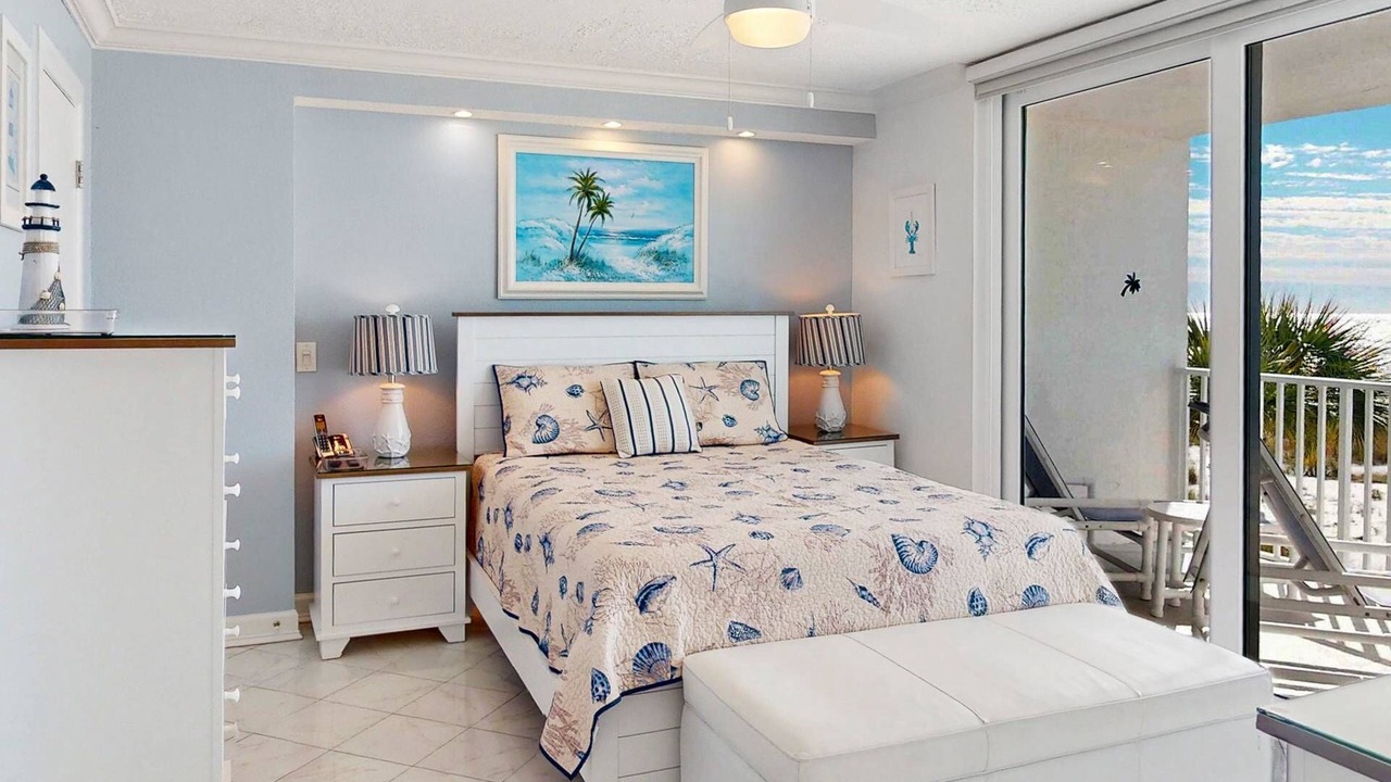Photo of Bedroom in Madeira Beach