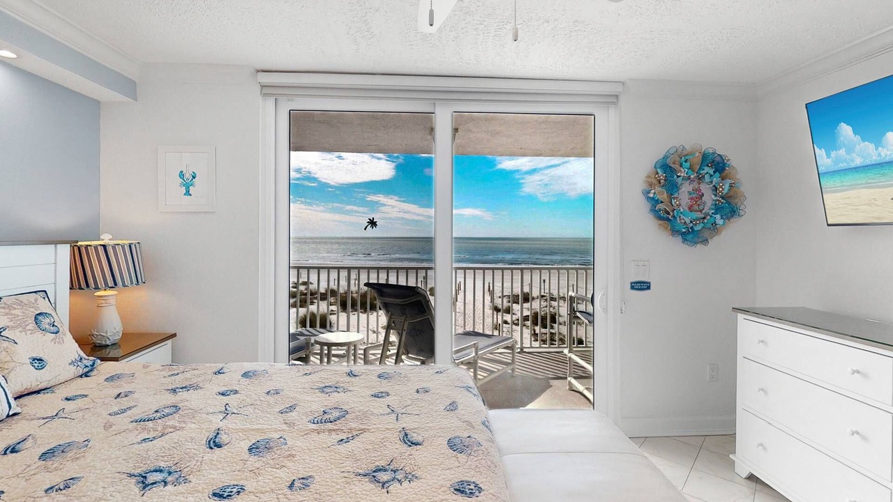 Photo of Bedroom in Madeira Beach