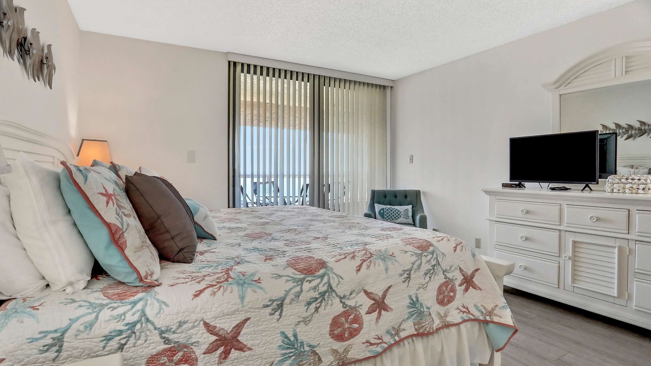 Photo of Bedroom in Sand Key