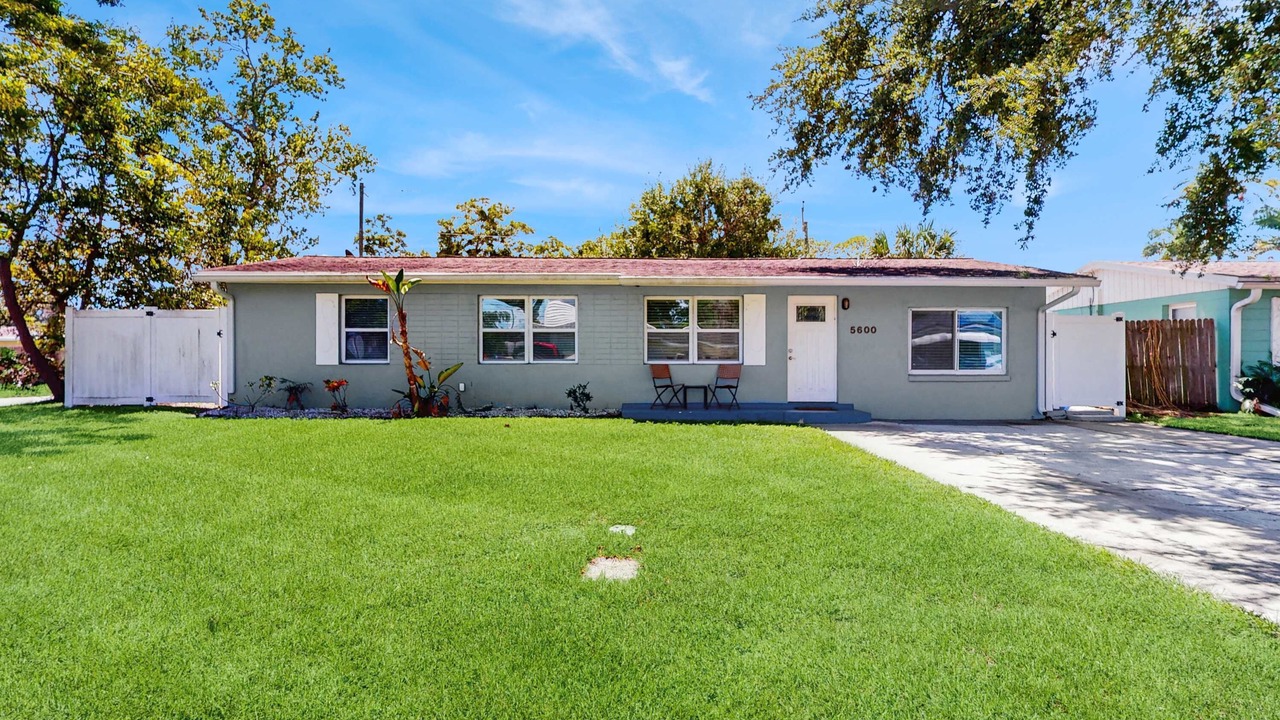 Photo of Outdoor in Pinellas Park