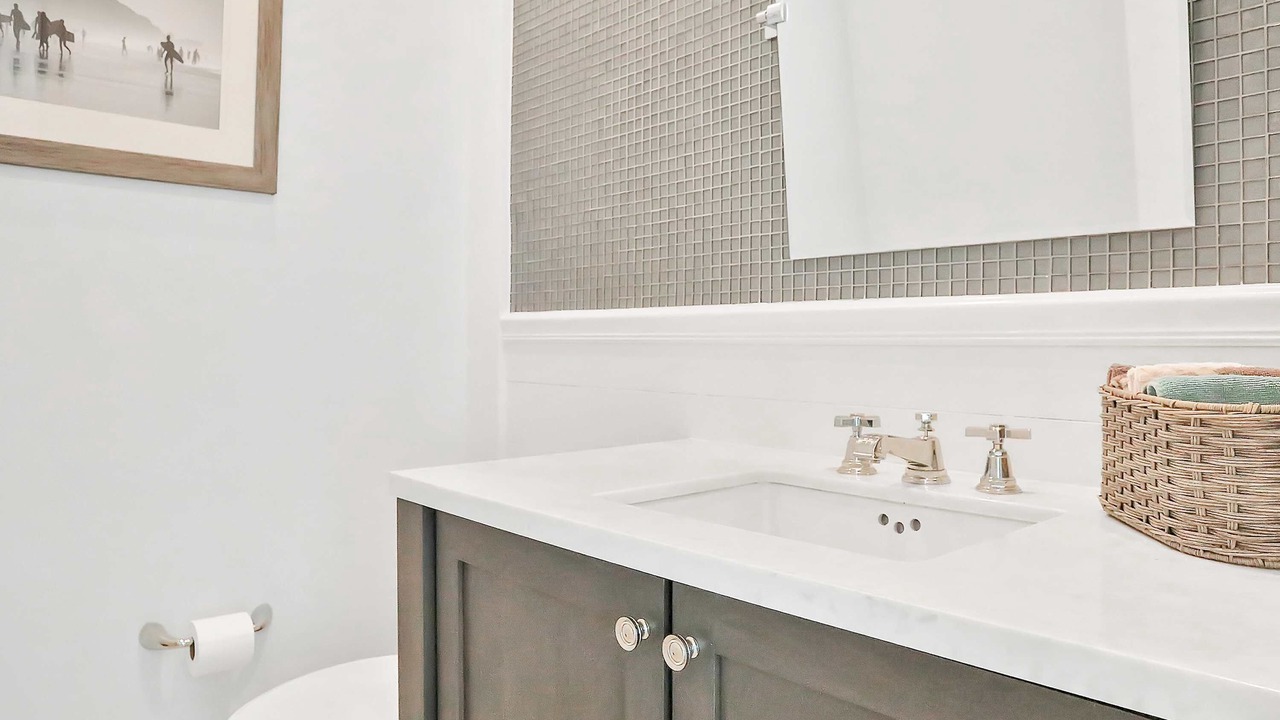 Photo of Bathroom in Island Estate