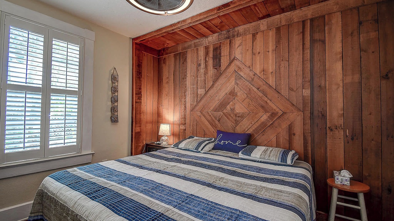 Photo of Bedroom in Gulfport