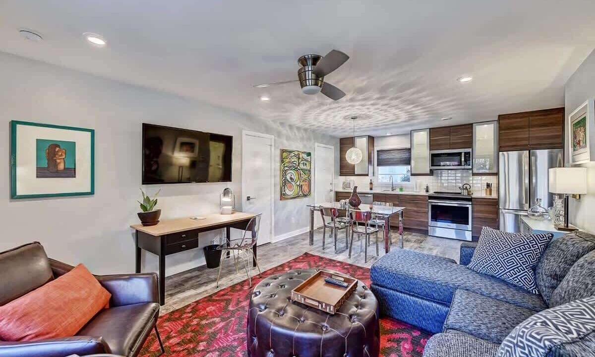Photo of Livingroom in Cherry