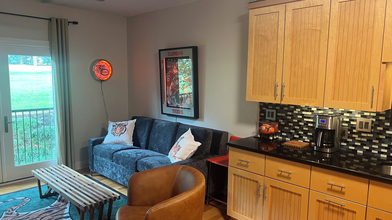 Photo of Livingroom in Clemson