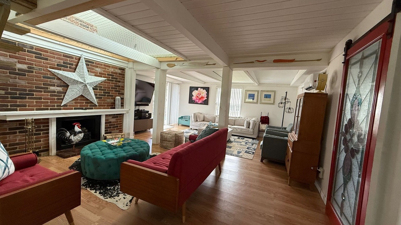 Photo of Livingroom in Highland