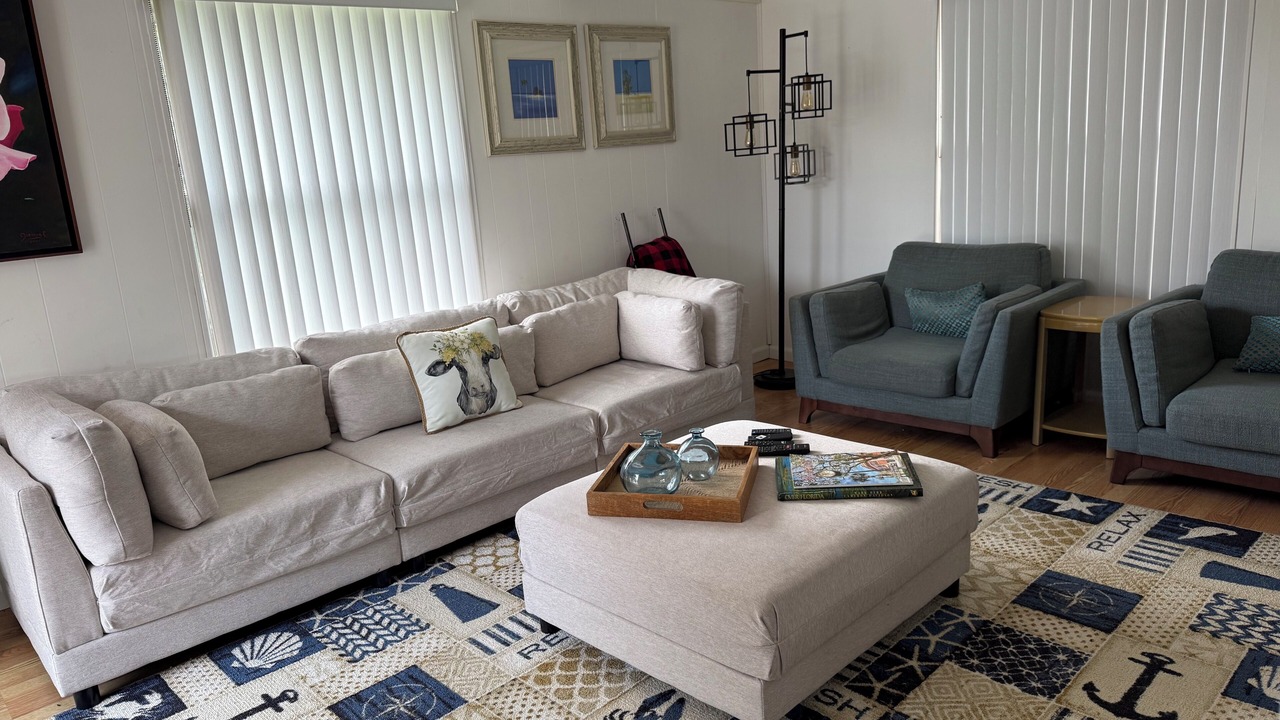 Photo of Livingroom in Highland