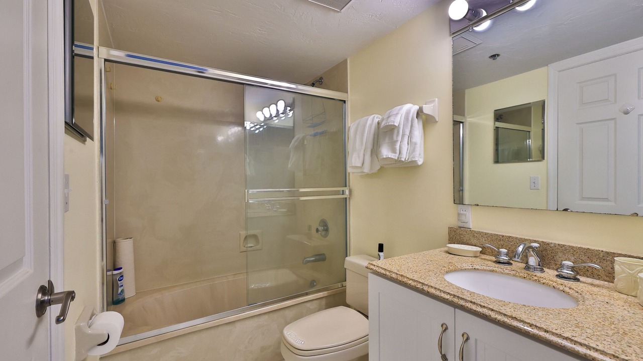Photo of Bathroom in New Smyrna Beach