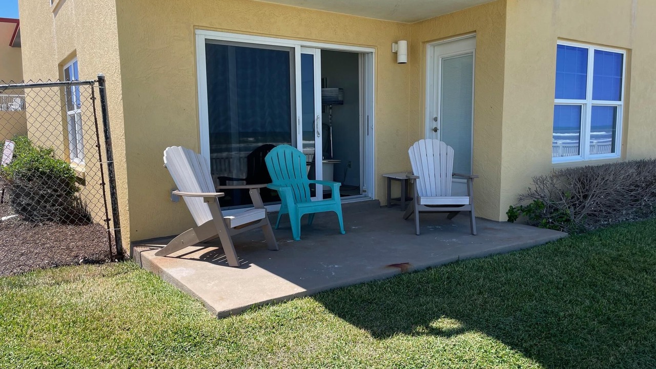Photo of Patio Balcony in Point East