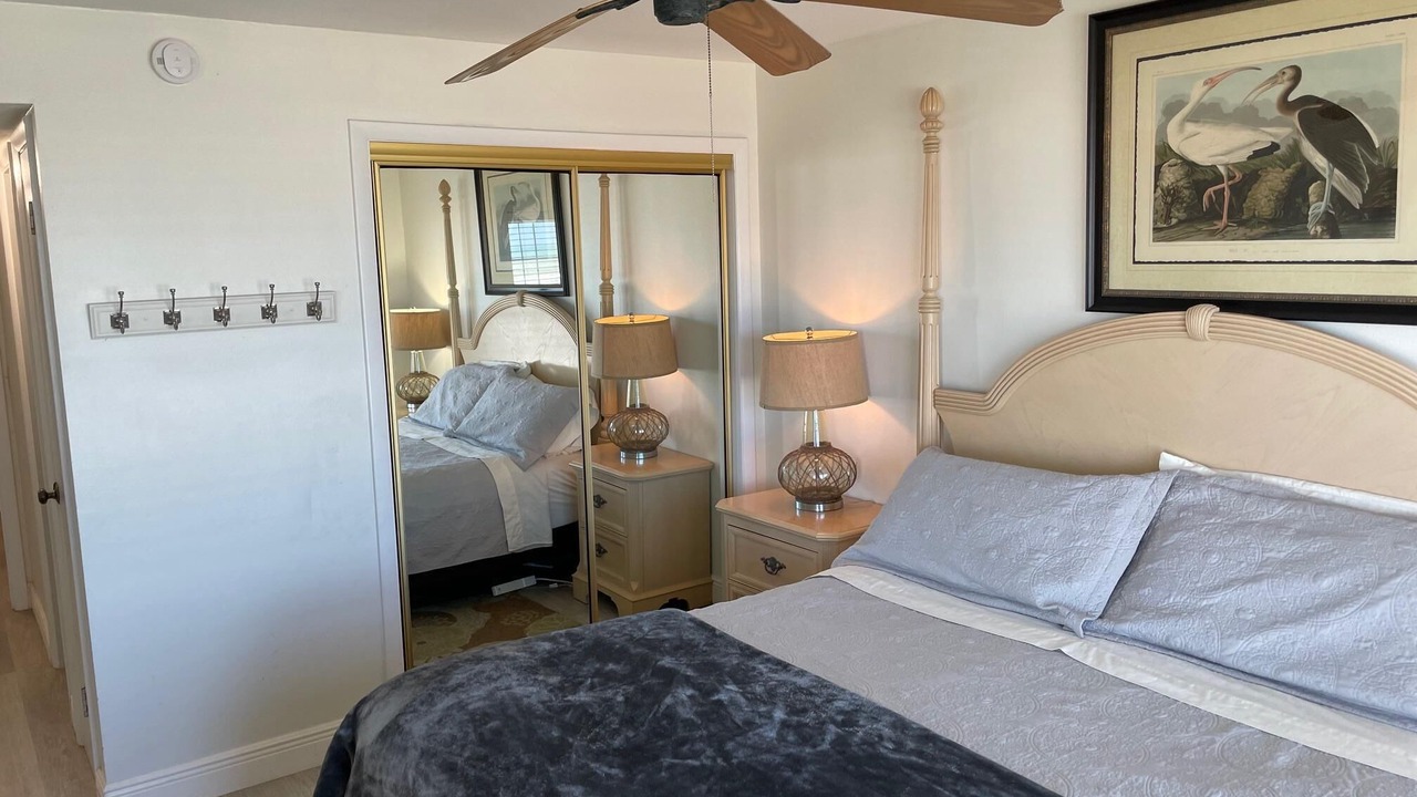 Photo of Bedroom in Point East