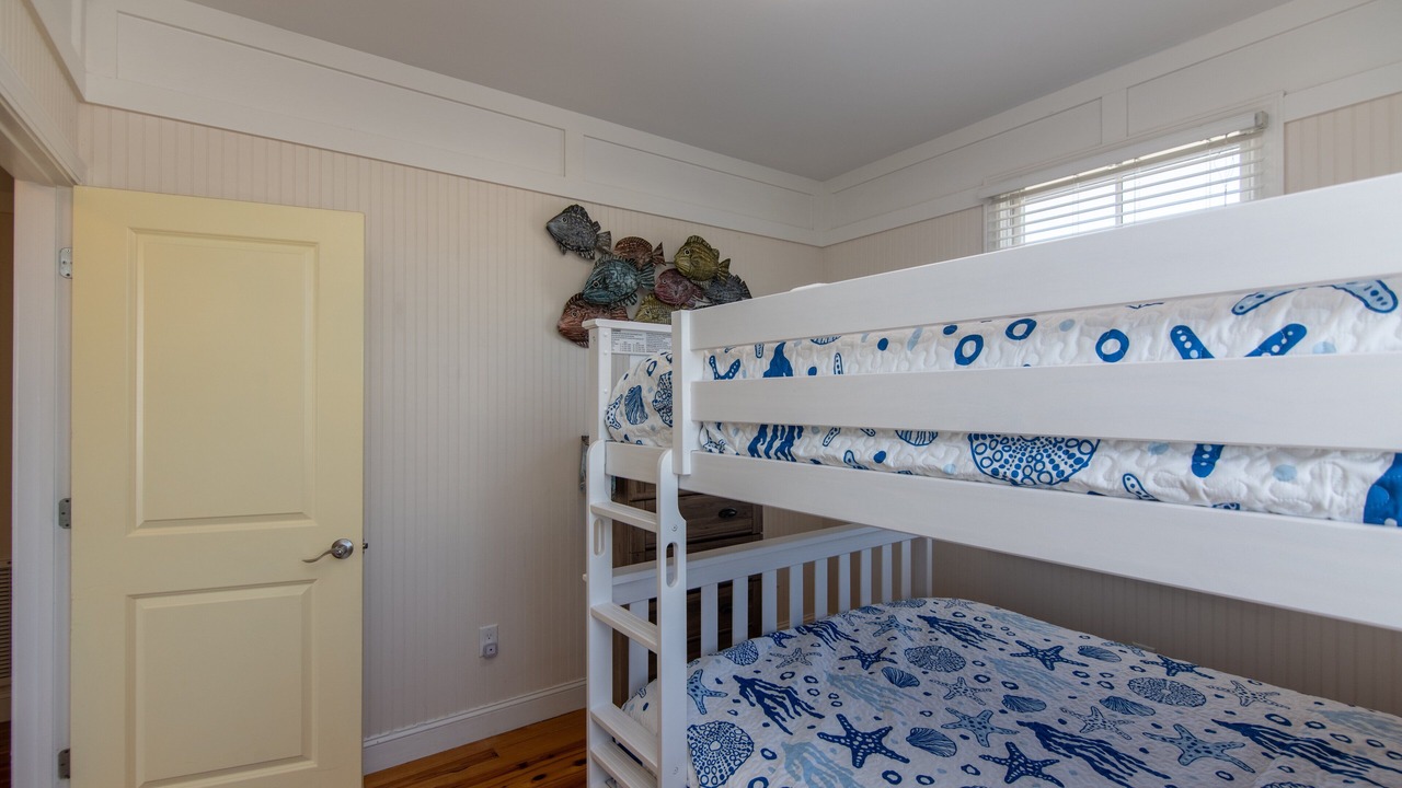 Photo of Bedroom in Edisto Island