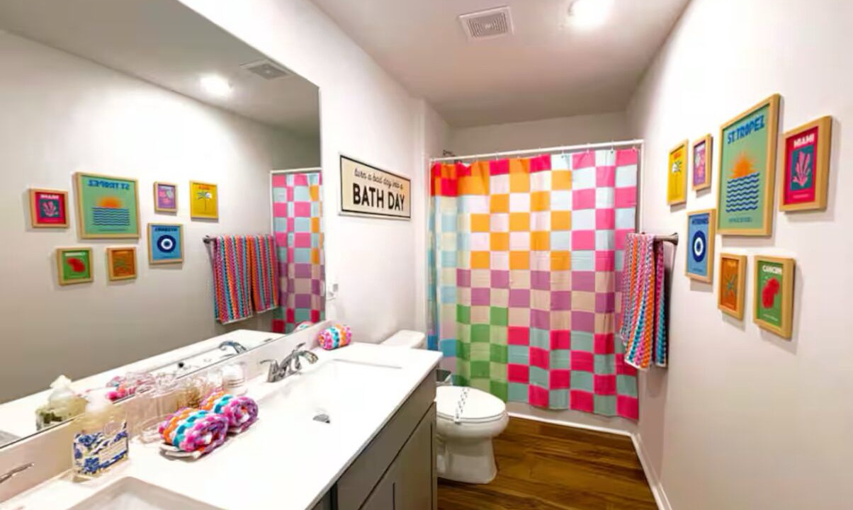 Photo of Bathroom in Amaryllis Park