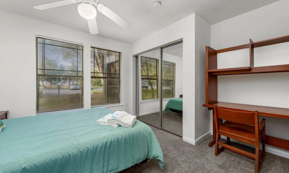 Photo of Bedroom in Bearss Plaza
