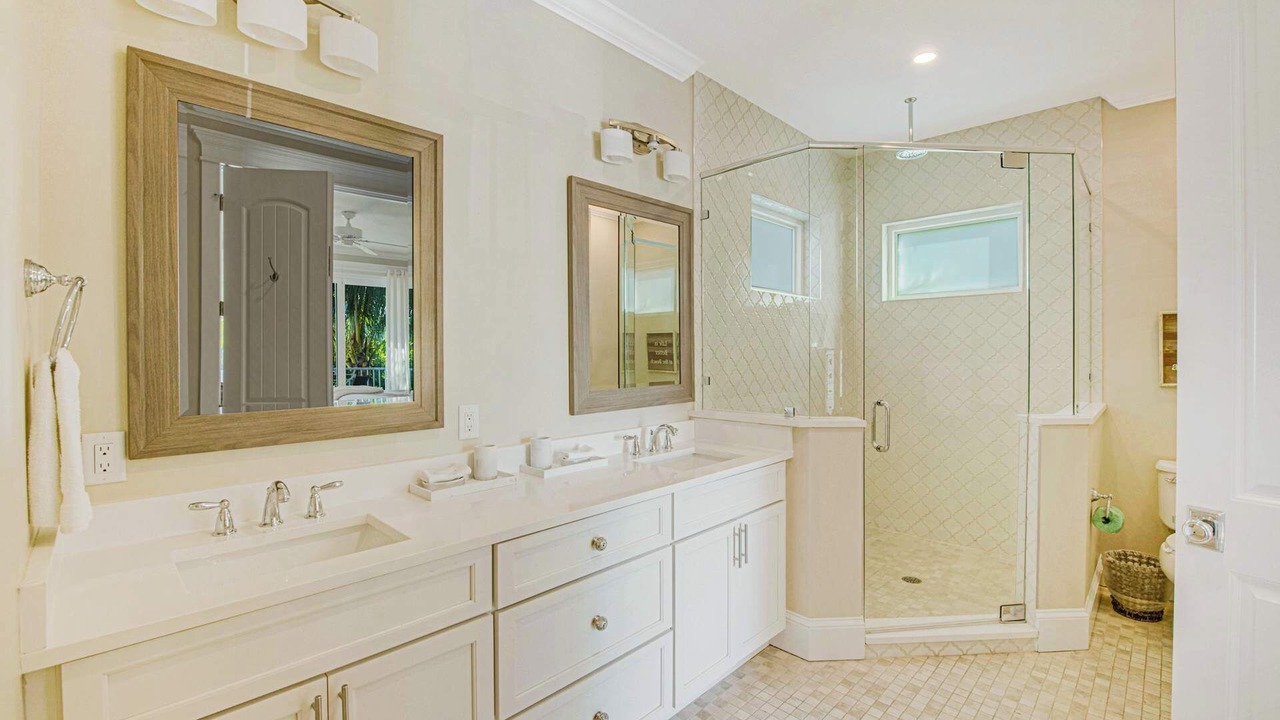 Photo of Bathroom in Bradenton Beach