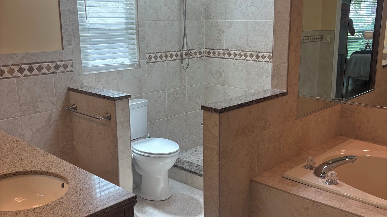 Photo of Bathroom in Riverhaven Village