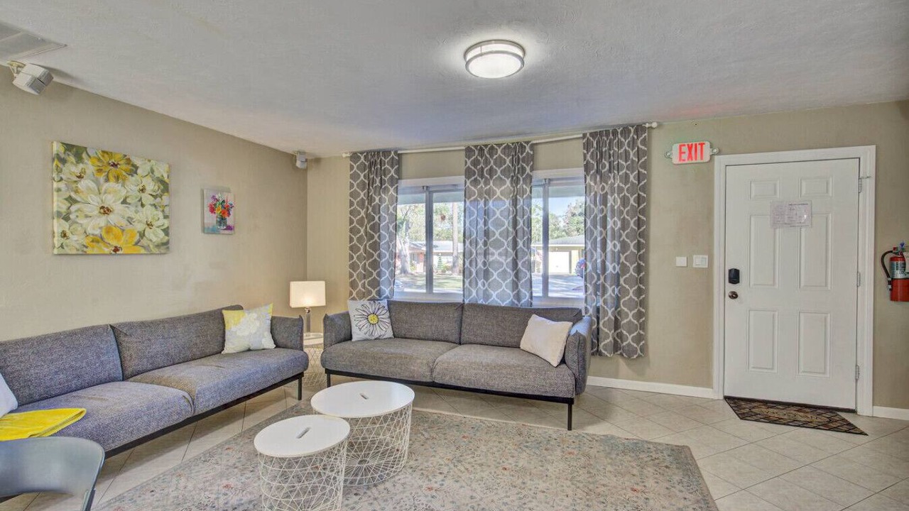 Photo of Livingroom in Largo