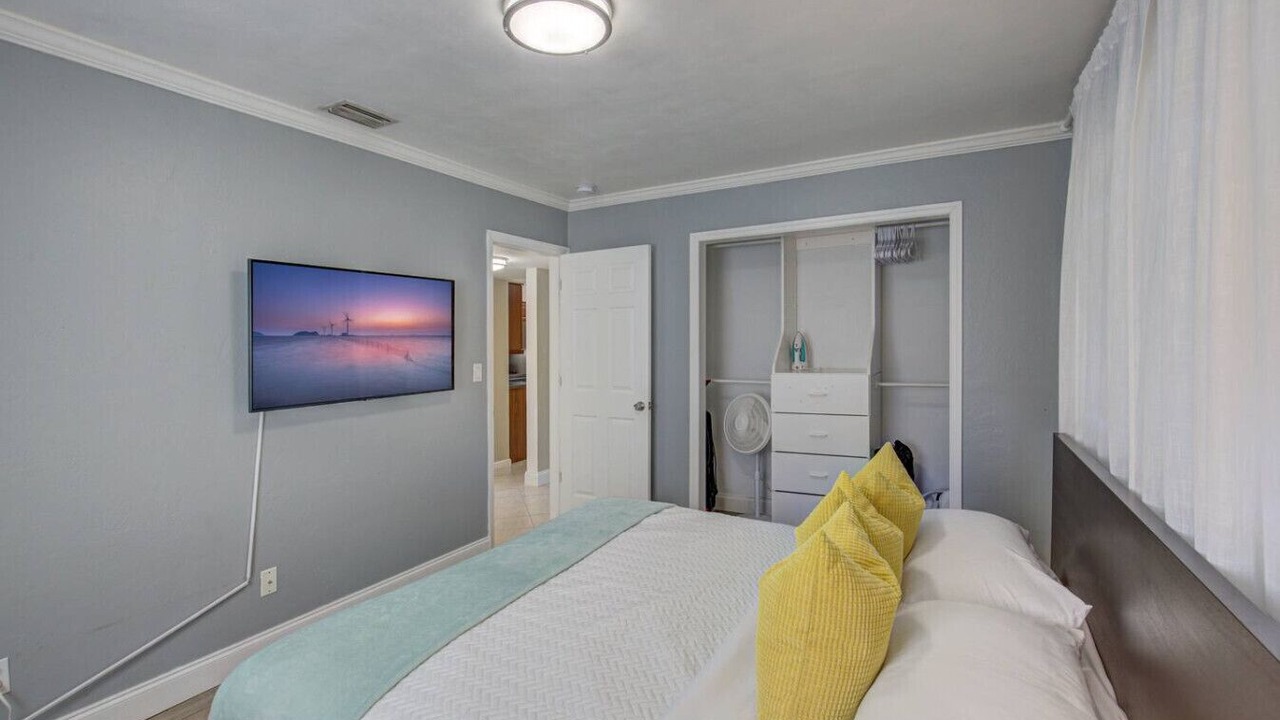 Photo of Bedroom in Largo