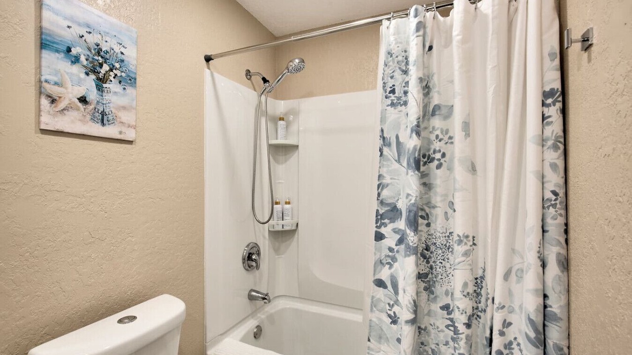 Photo of Bathroom in Seminole