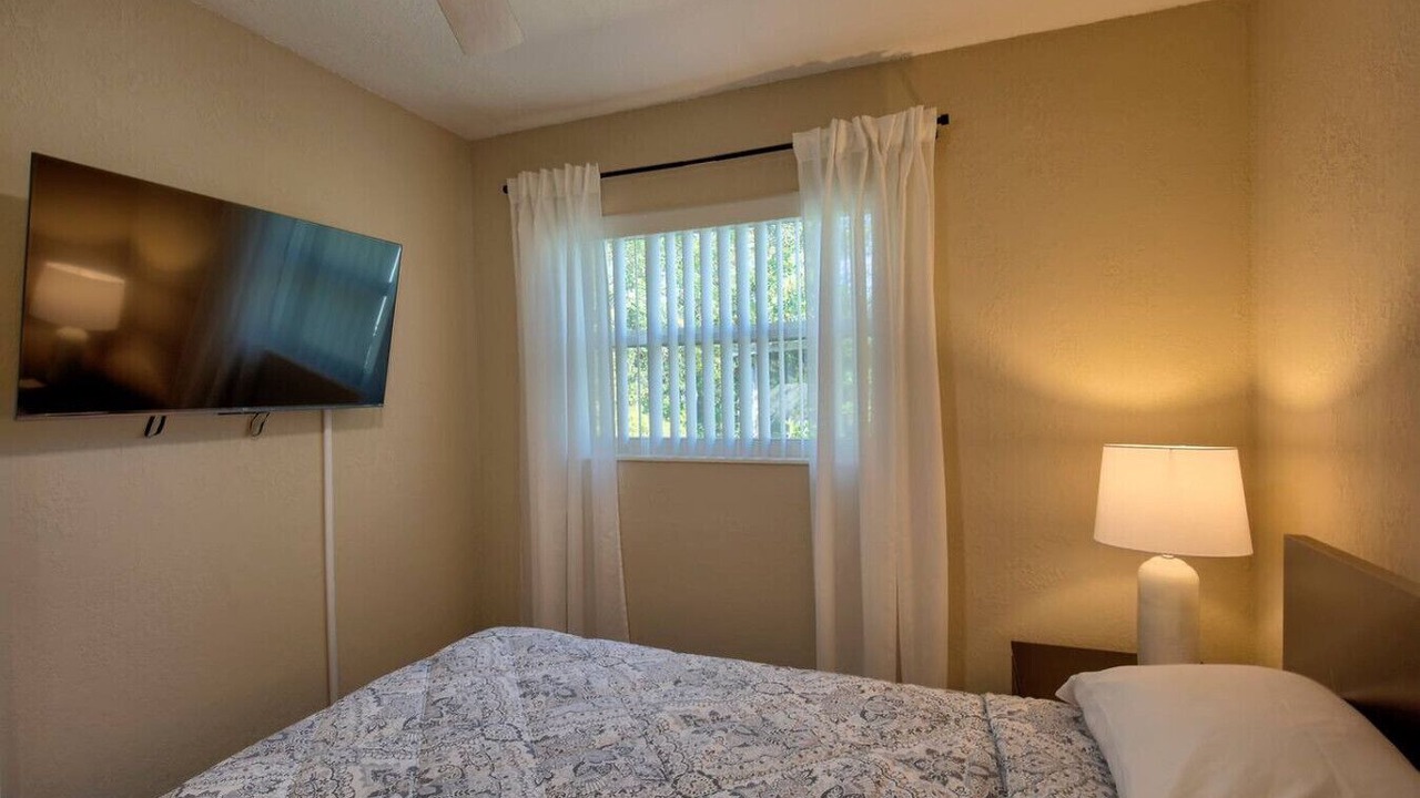 Photo of Bedroom in Seminole
