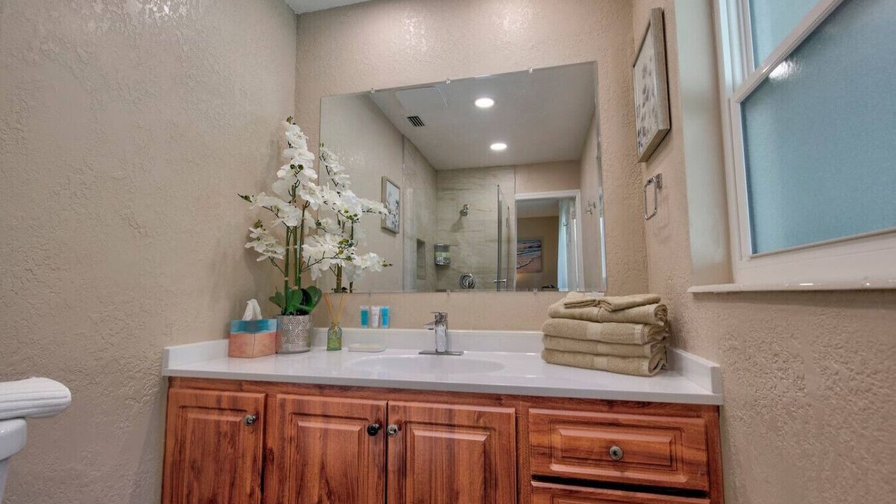 Photo of Bathroom in Seminole