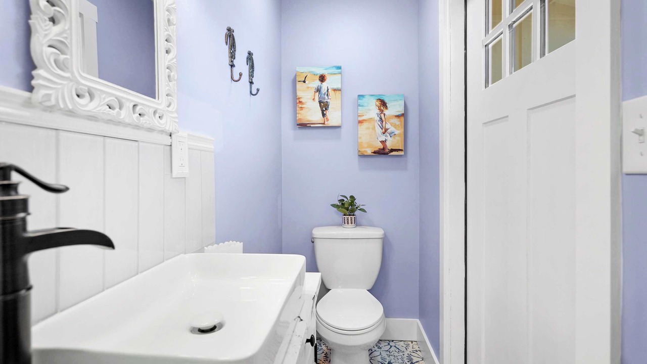 Photo of Bathroom in Crescent Beach