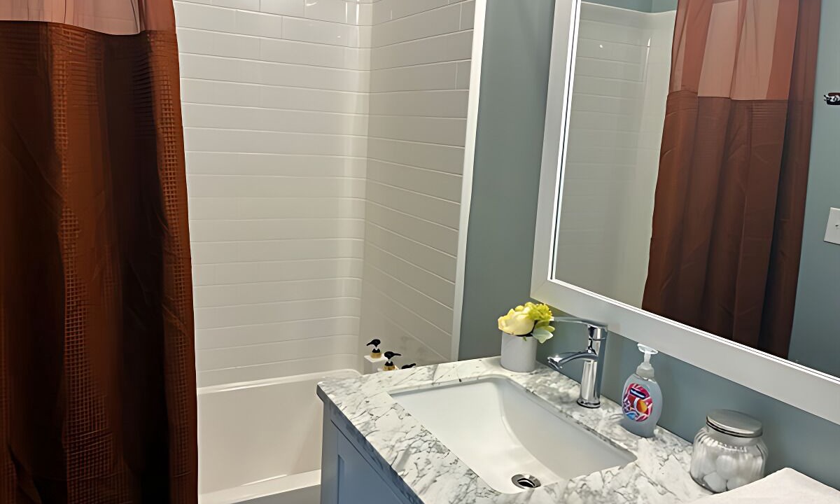 Photo of Bathroom in Dunean