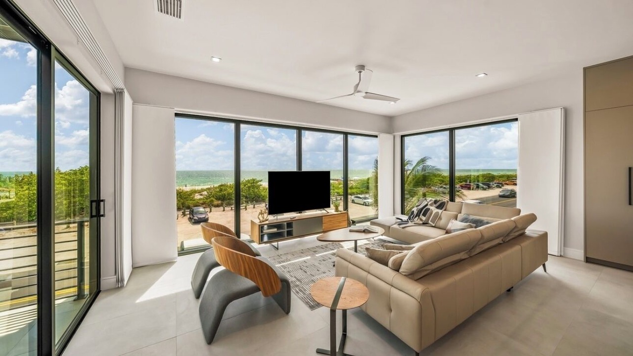 Photo of Livingroom in Bradenton Beach