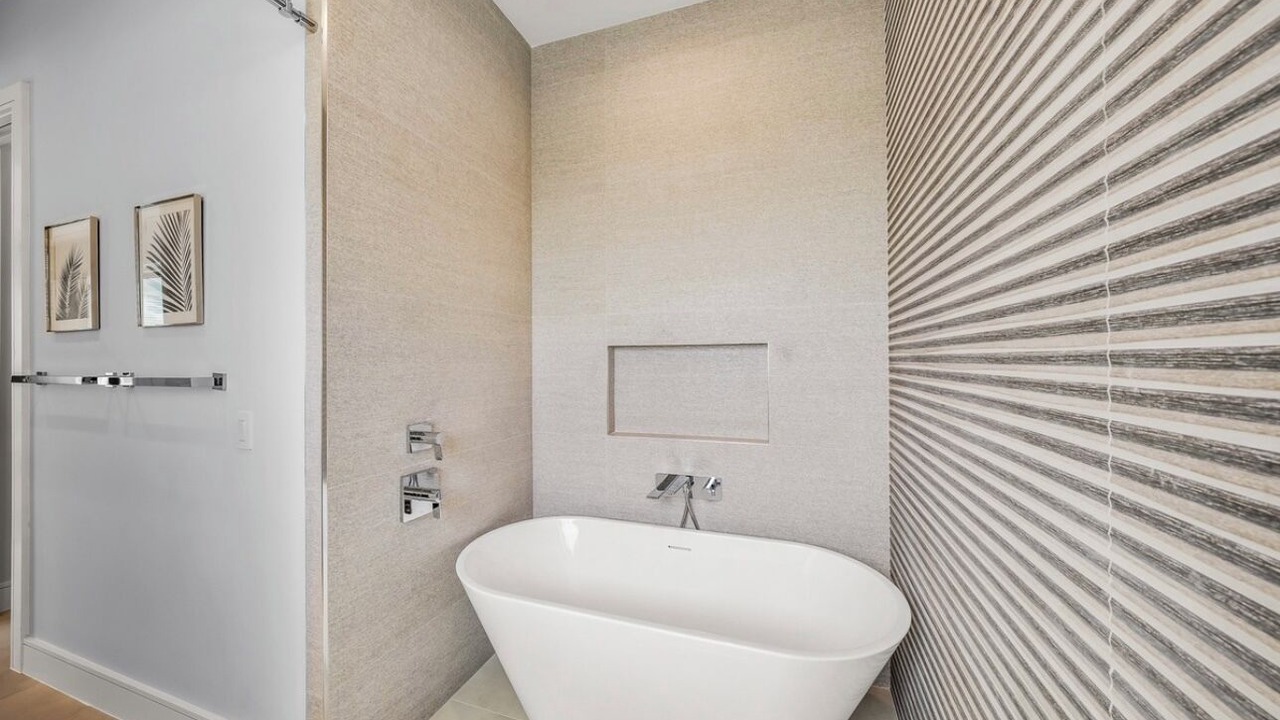 Photo of Bathroom in Bradenton Beach