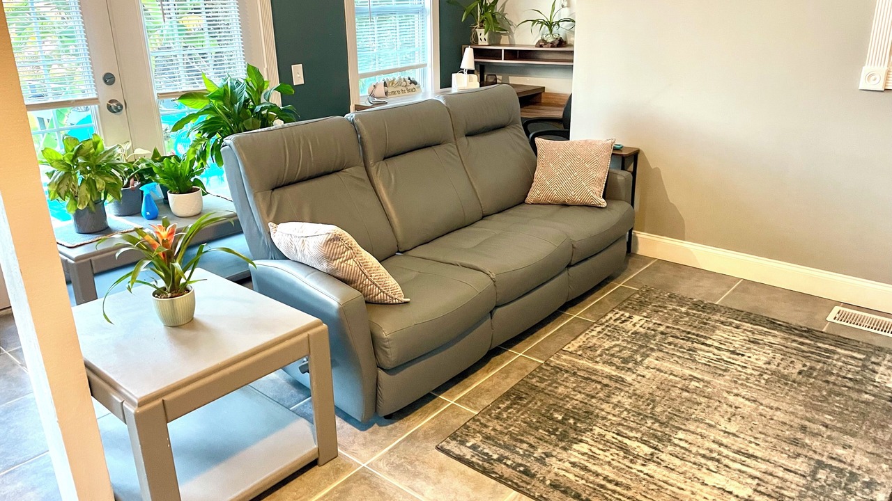 Photo of Livingroom in Butler Beach