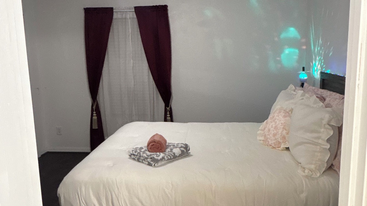 Photo of Bedroom in Riverview