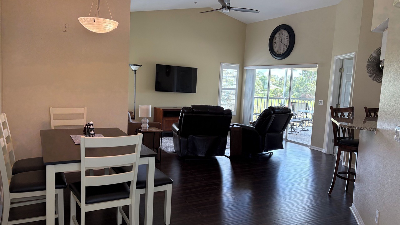 Photo of Livingroom in Plantation