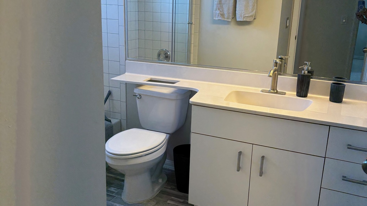 Photo of Bathroom in Plantation