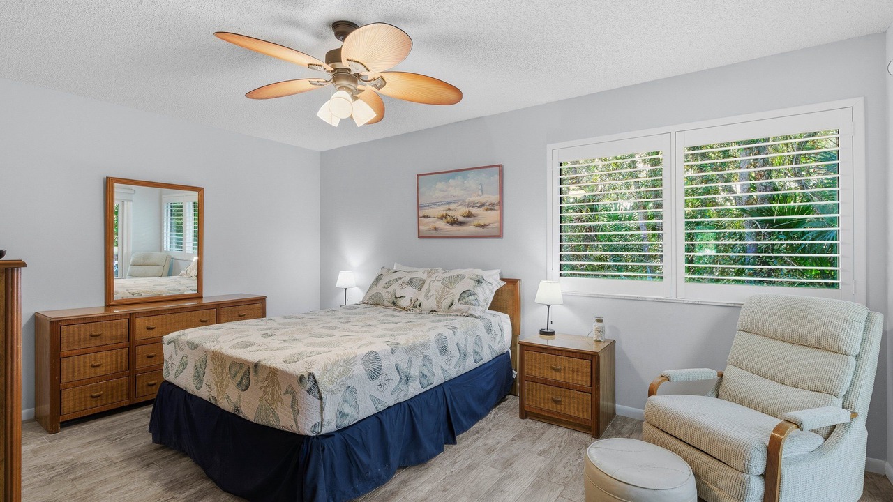 Photo of Bedroom in Atlantic Heights