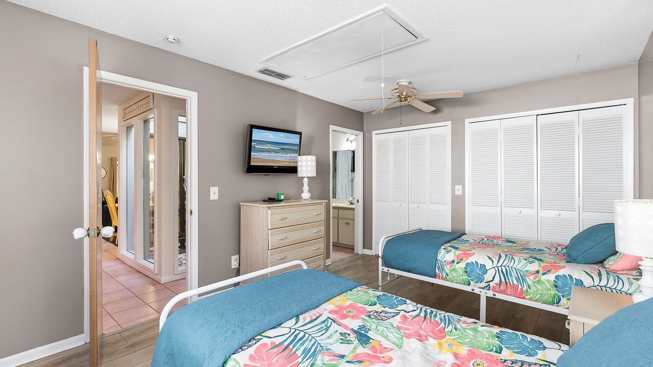 Photo of Bedroom in New Smyrna Beach
