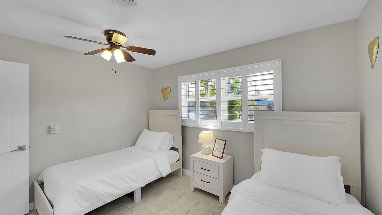 Photo of Bedroom in Survey Creek