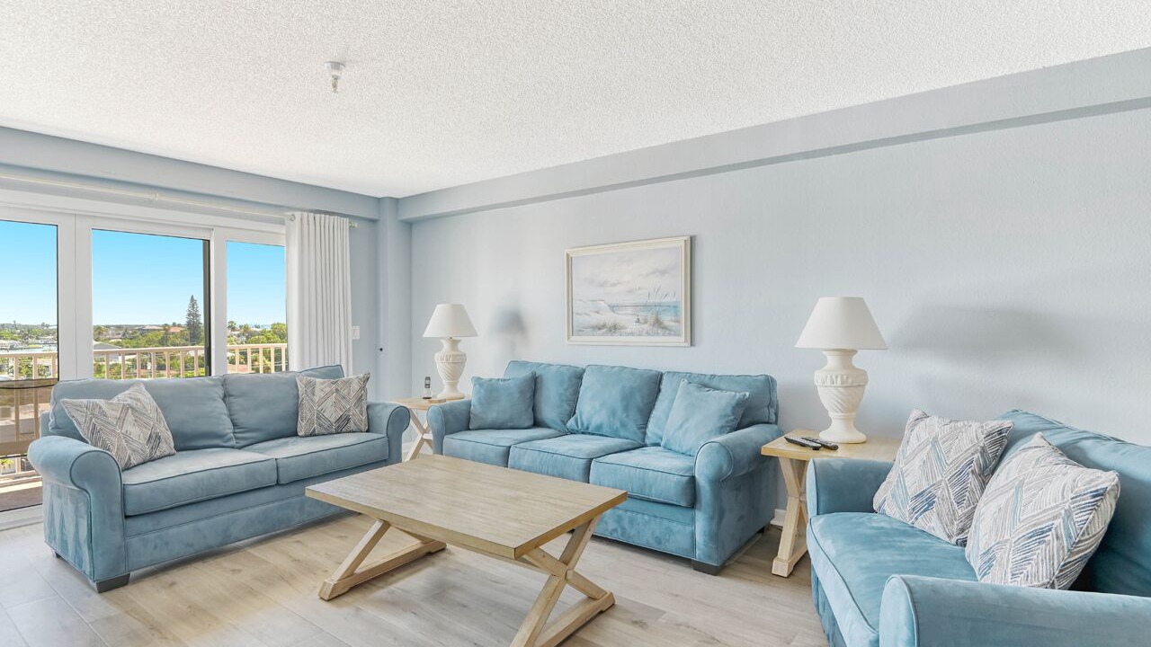 Photo of Livingroom in Madeira Beach