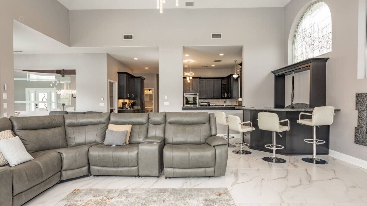 Photo of Livingroom in Ormond Beach