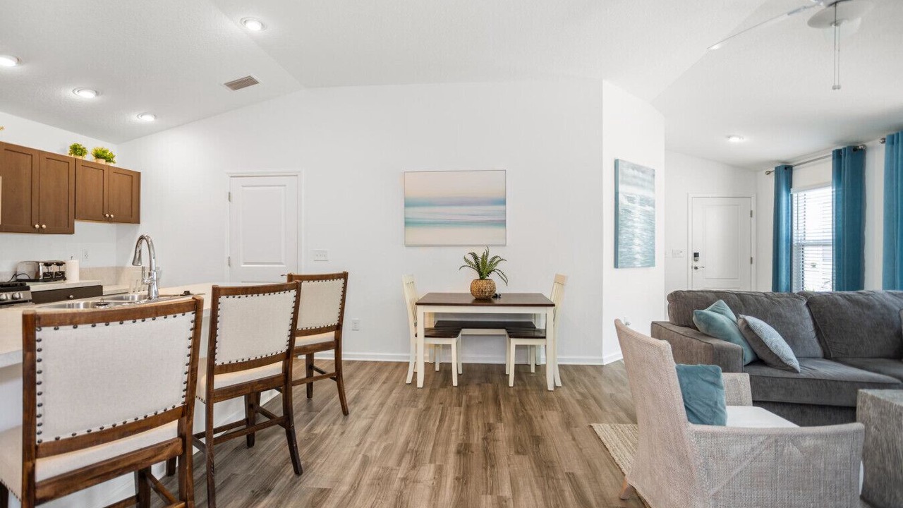 Photo of Livingroom in Okahumpka