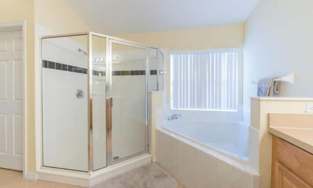 Photo of Bathroom in Highgate Park