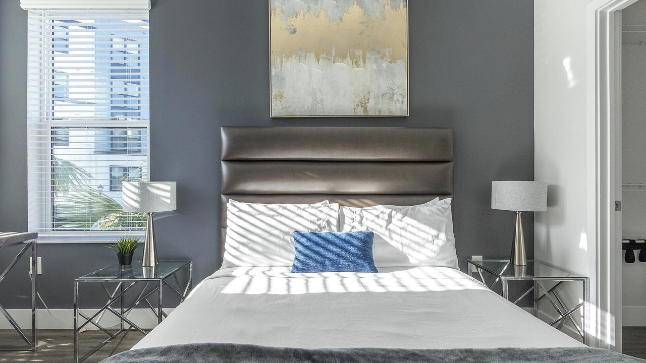 Photo of Bedroom in Port Tampa City