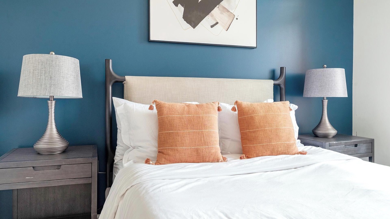 Photo of Bedroom in Florida Center