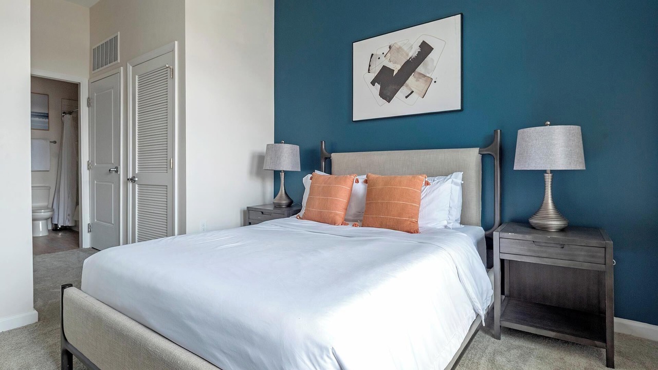 Photo of Bedroom in Florida Center