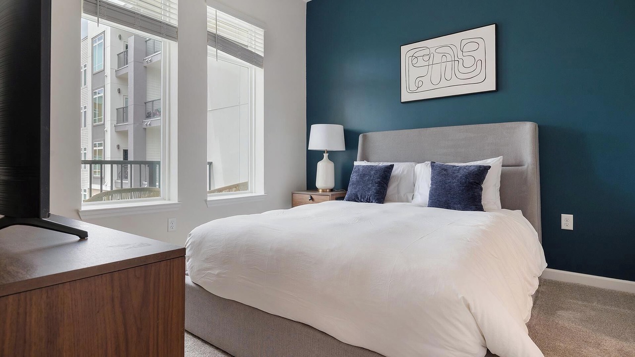 Photo of Bedroom in Florida Center
