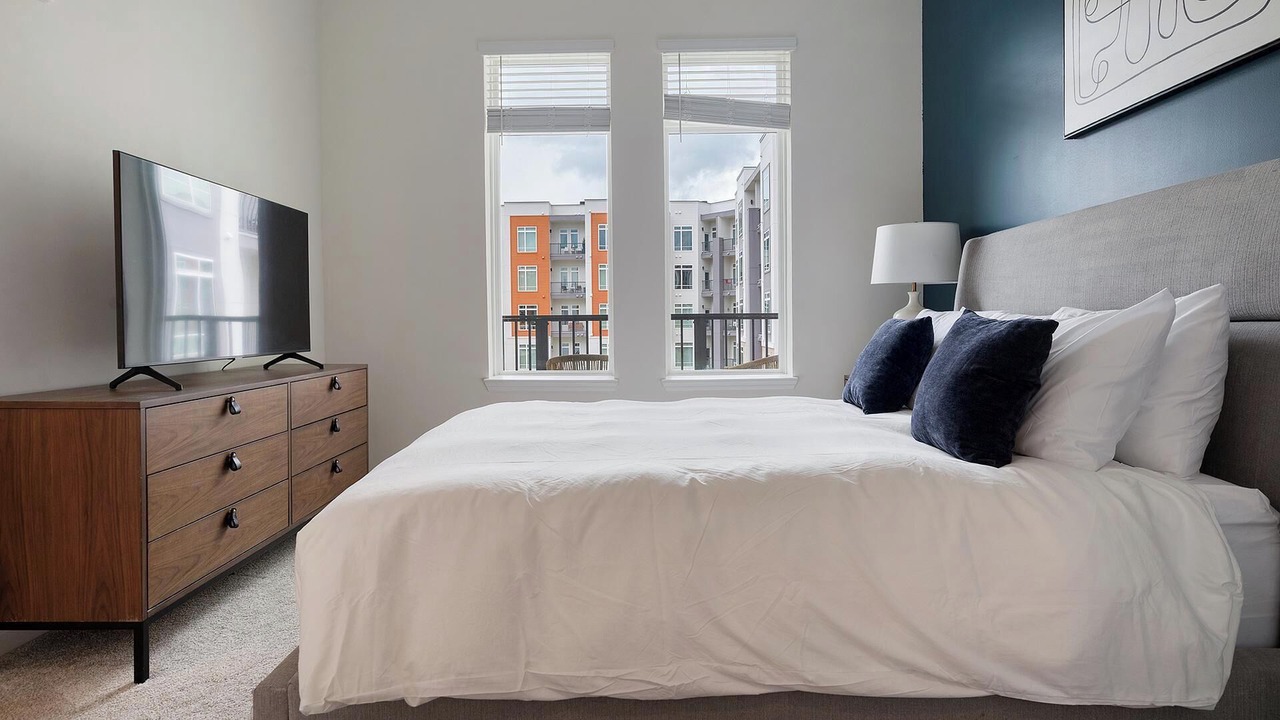 Photo of Bedroom in Florida Center