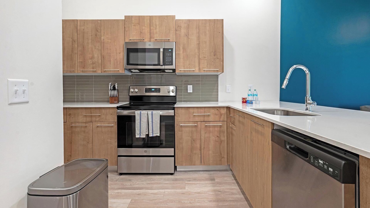 Photo of Kitchen in Florida Center