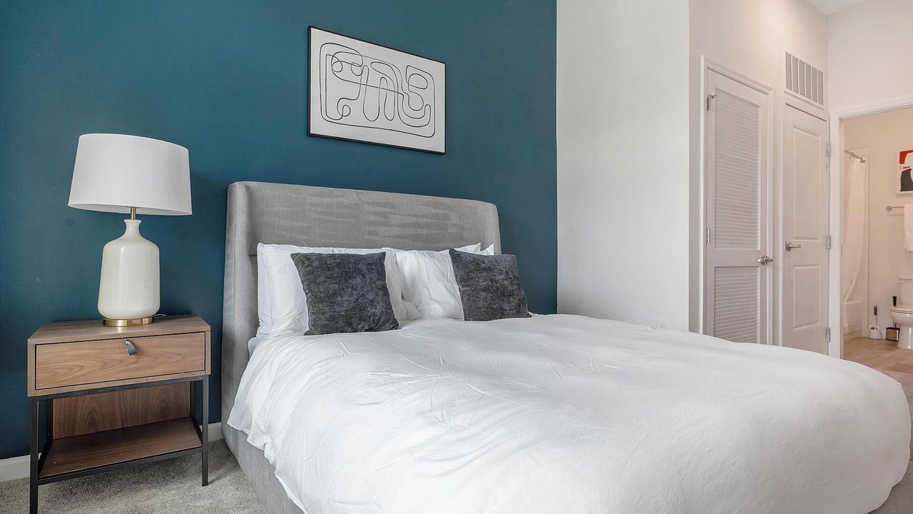 Photo of Bedroom in Florida Center